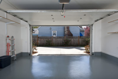 professional garage clean out service